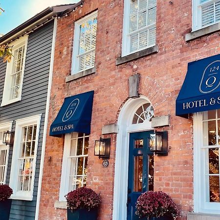 124 On Queen Hotel & Spa Niagara-on-the-Lake Exterior foto The Spa at 61