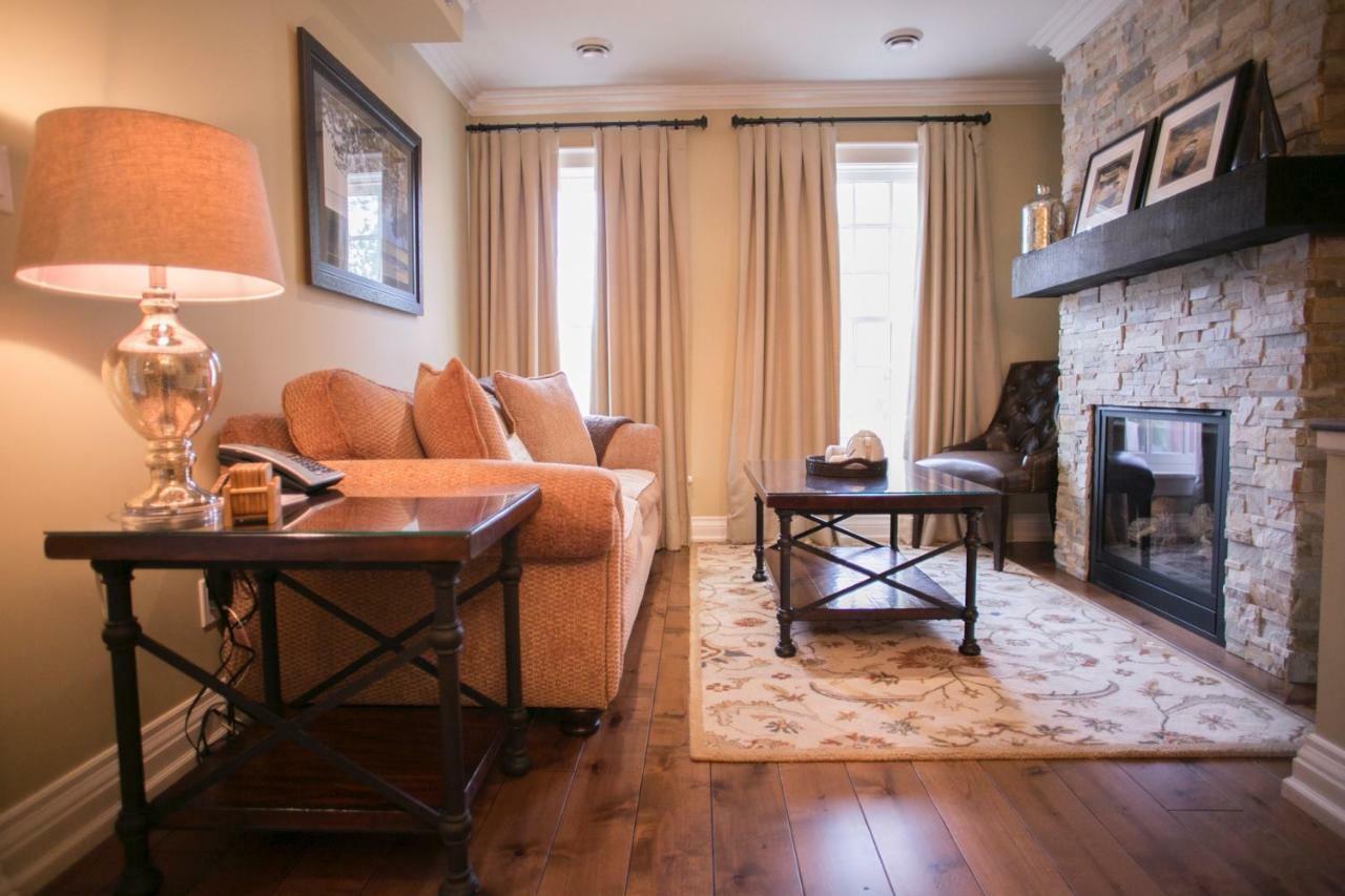 124 On Queen Hotel & Spa Niagara-on-the-Lake Exterior foto A living room in a home